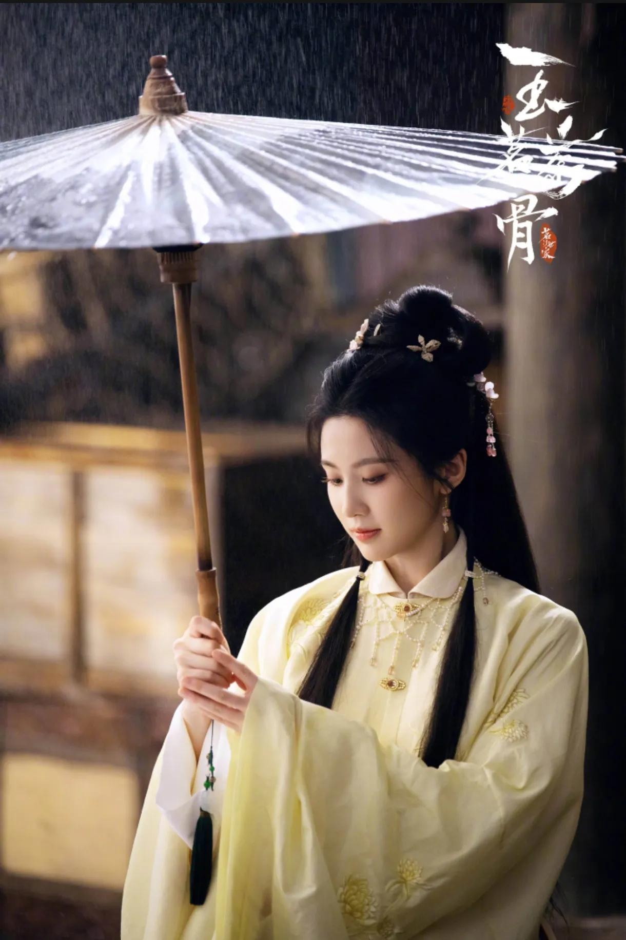 张慧雯相对于参加浪姐，我更希望张慧雯多进组开戏，她能把每一个角色都演成越看越看不