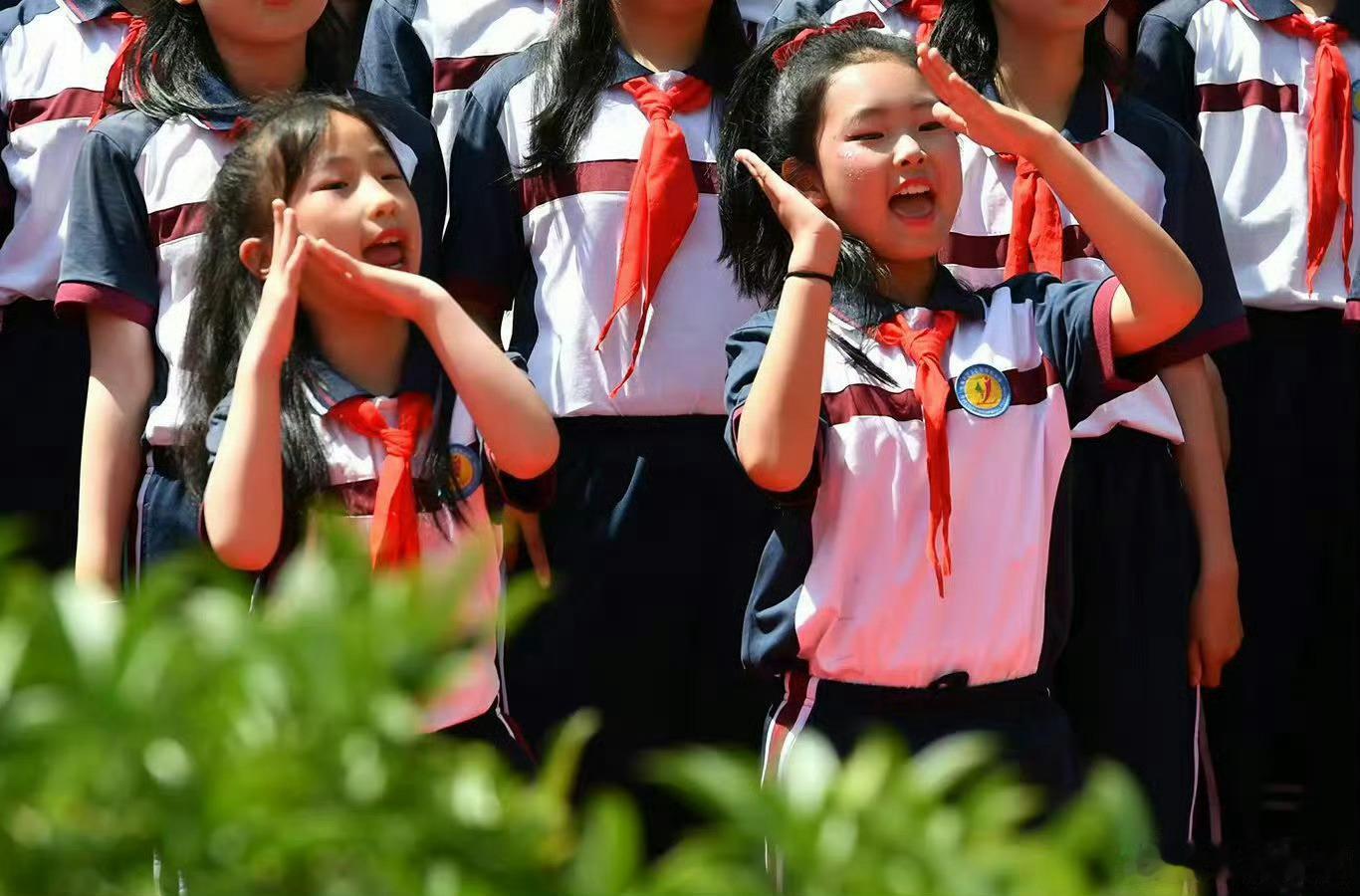 兰州榆中街小学庆六一 歌声丝竹颂党恩   翰墨书香润童心—— 兰州市城关区榆中街