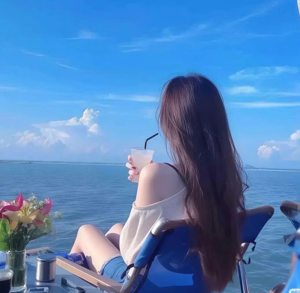 最需要时间自由，能好好陪陪妈妈，带她去看遍祖国的大好河山，让她开心，也让自己心安