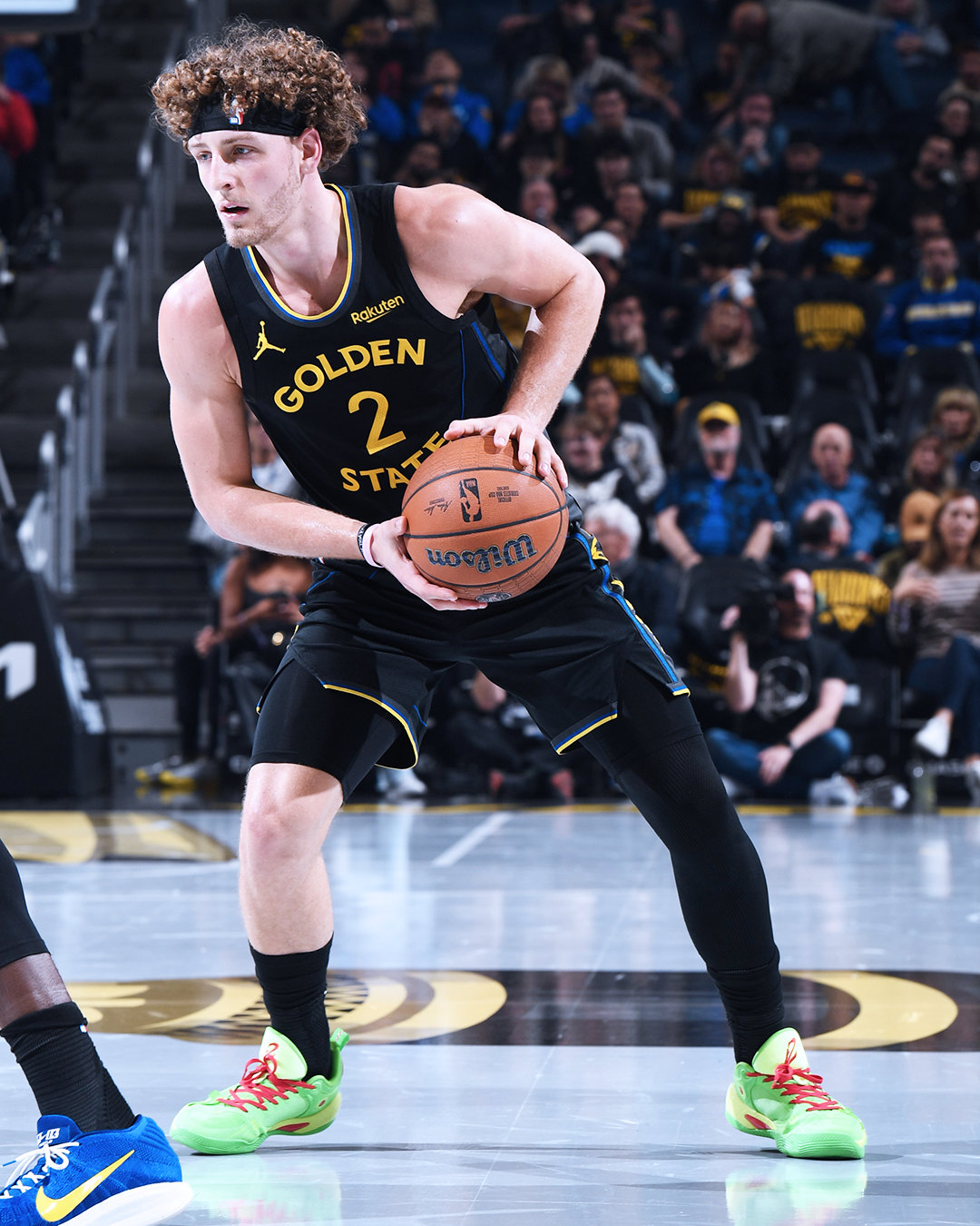 波奇姆斯基20分，3助攻，3抢断。