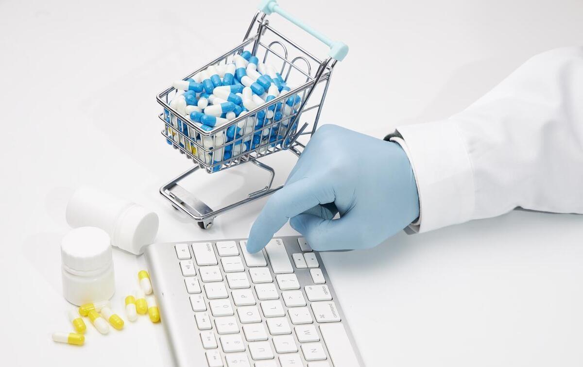 “地平+沙坦+利尿剂”联用方案，是降压药中的“铁三角组合”
3种药物通过不同机制