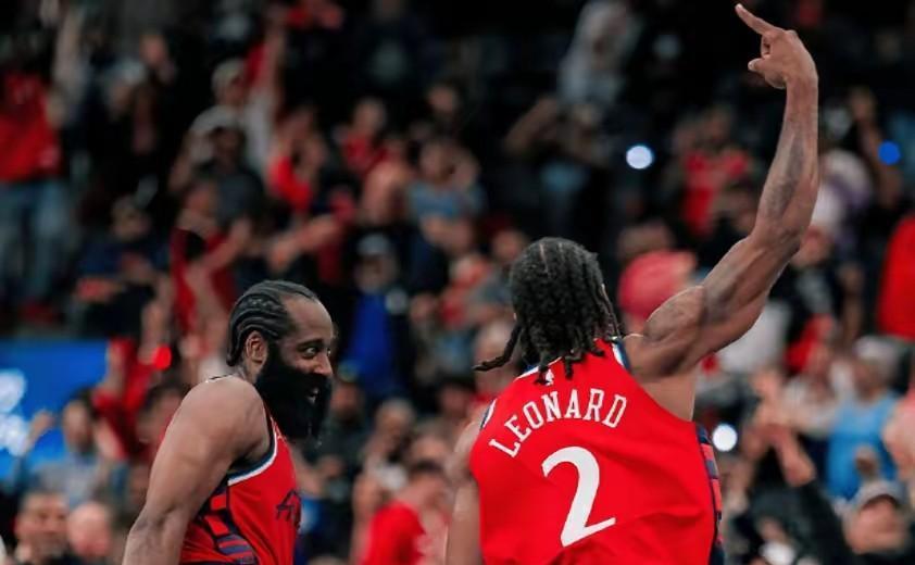 当你最看不起的对手，三次把你揍趴下。
快船这赛季第三次输给胜率不足五成的球队。