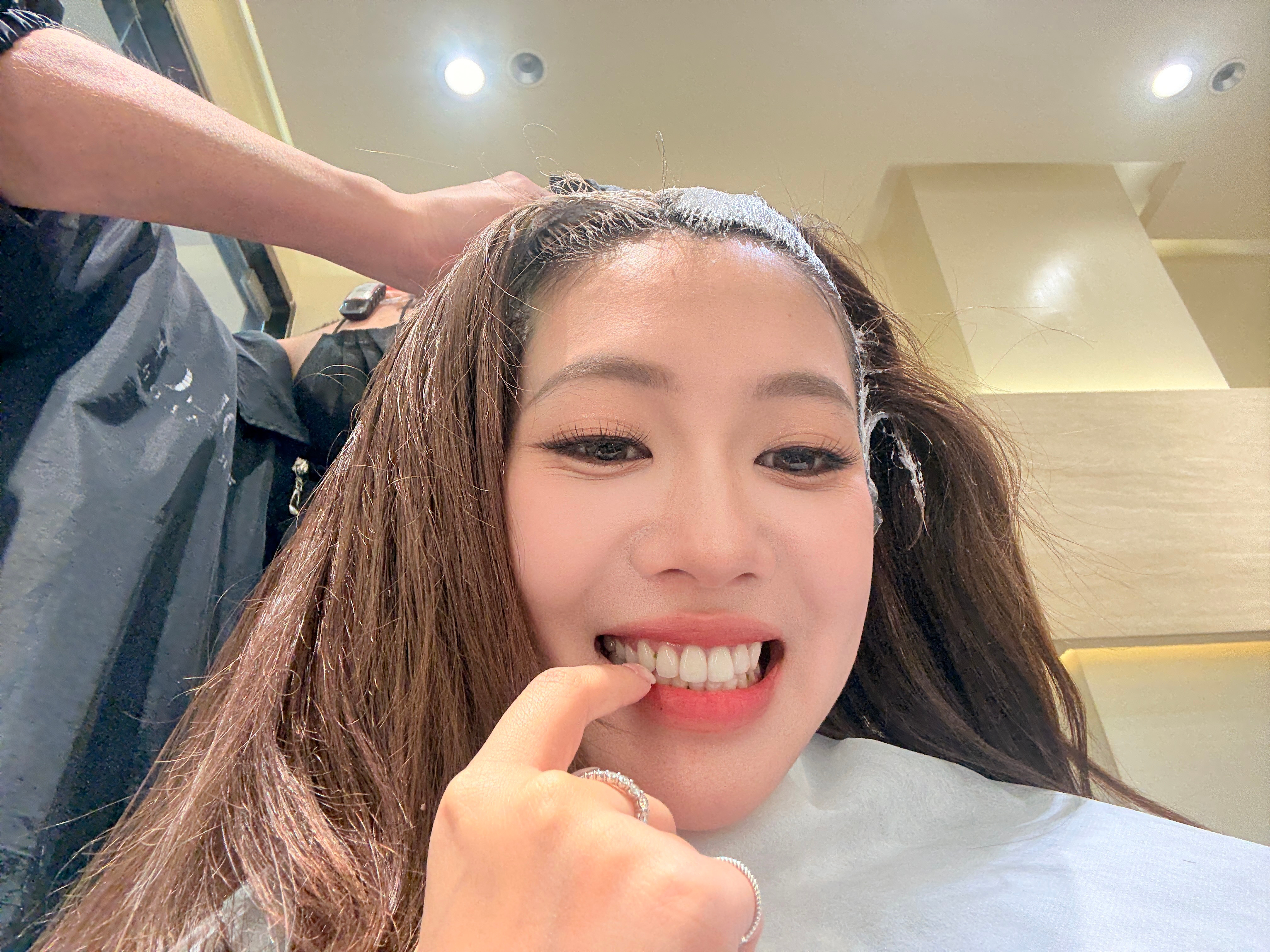 当我边染头边看骄阳似我就这样p1该死的苹果肌请扁平啊！！ 