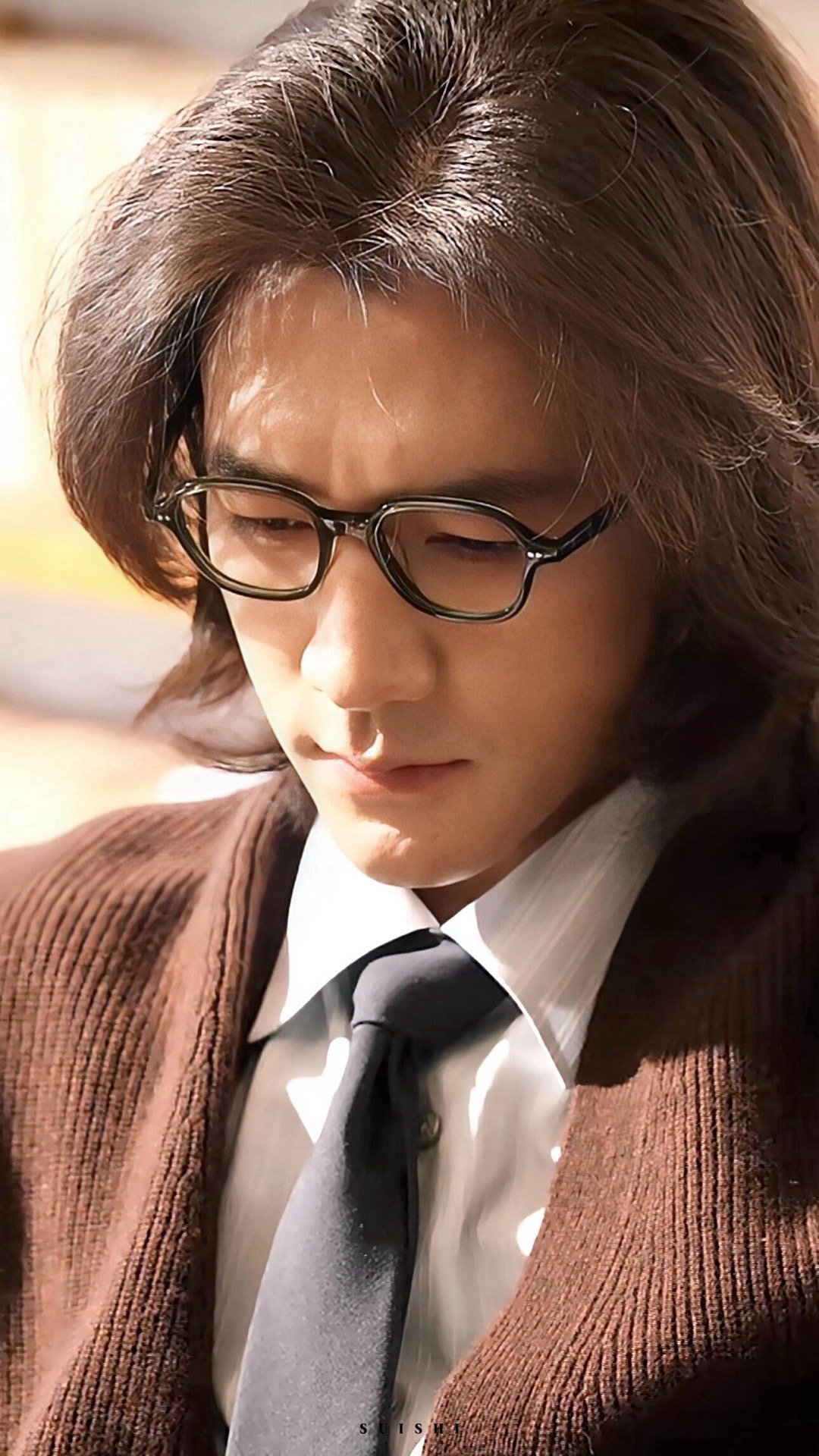 此沙演角色的第一步是爱上角色 看此沙的专访被深深打动，他说饰演角色的第一步是先爱