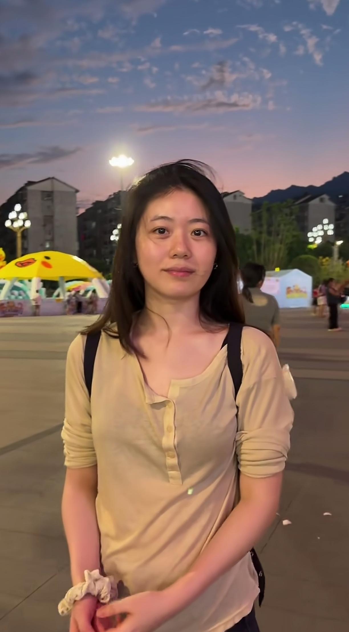 我觉得很漂亮，可是你会这么想吗？