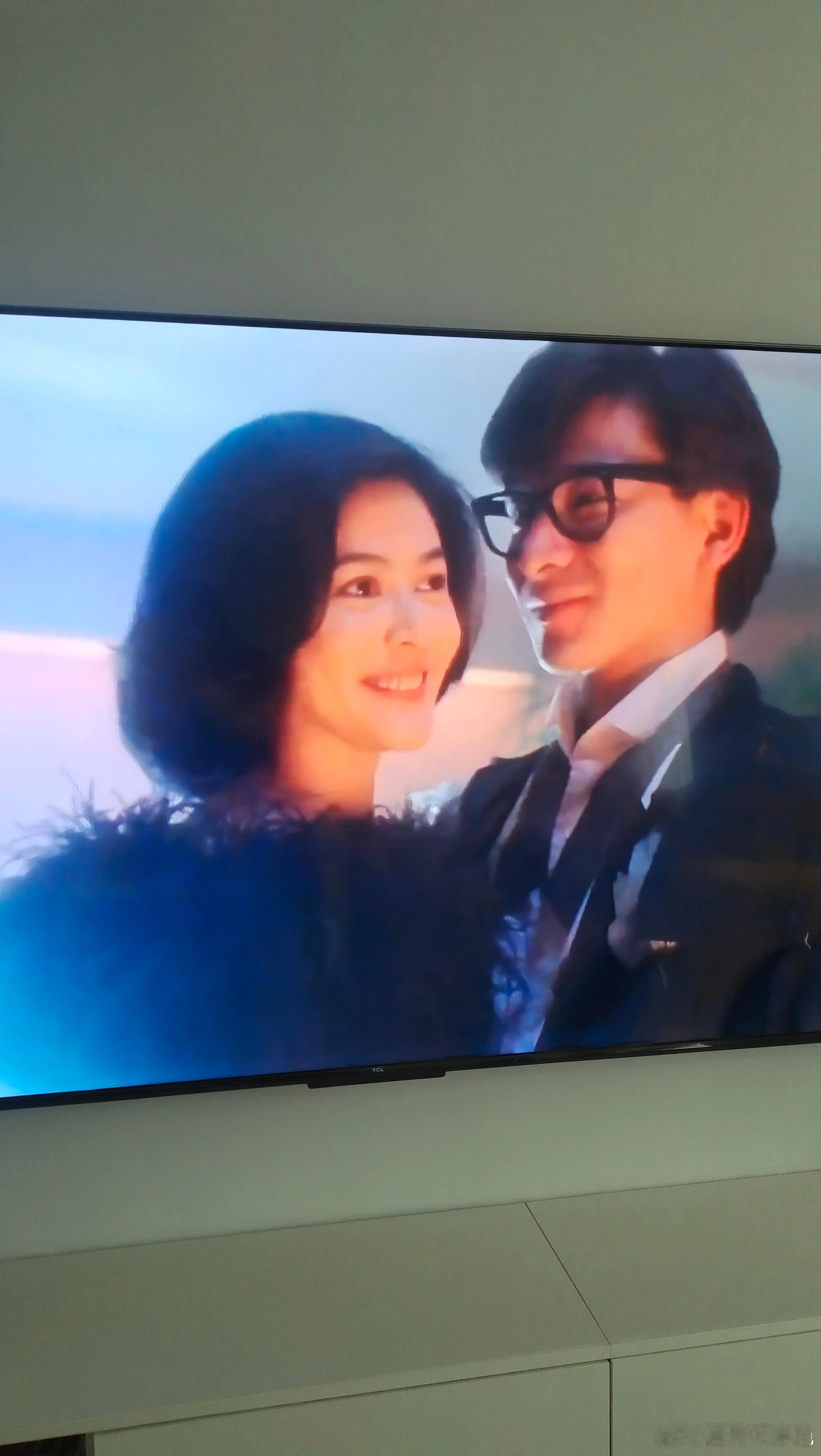 #徐娇怼于正#发现以前的港星都有一种气血很旺盛的感觉;最近我儿子迷上了周星驰的电