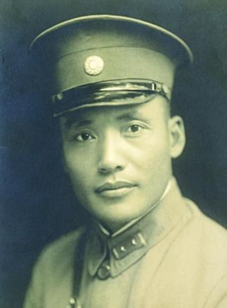 1936 年，国民党中将张振汉随红军走完万里长征，怎料抵达延安后，伟人却对他摆手