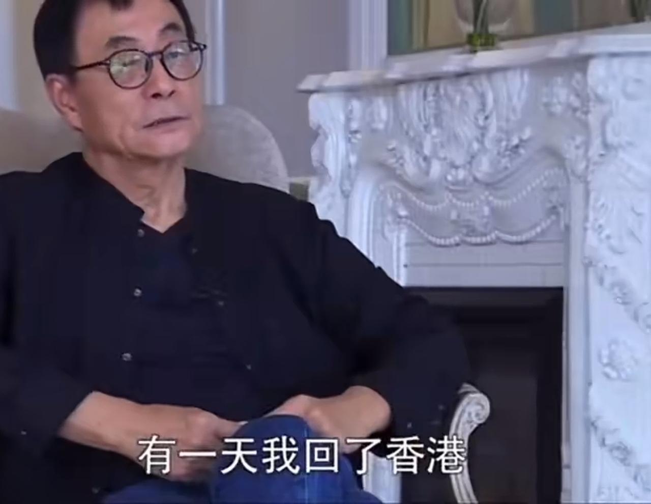 刘家昌说：“有一天，我回了香港，青霞打电话给我，约我到香格里拉喝茶。她告诉我一个