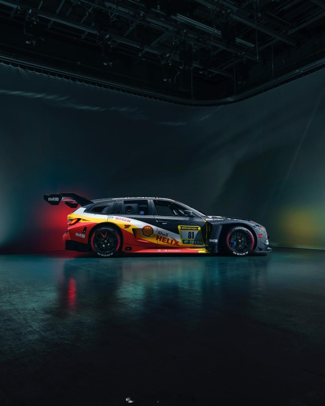 BMW M3 Touring 24H，已褪去伪装，征战纽伯格林24小时耐力赛！ 