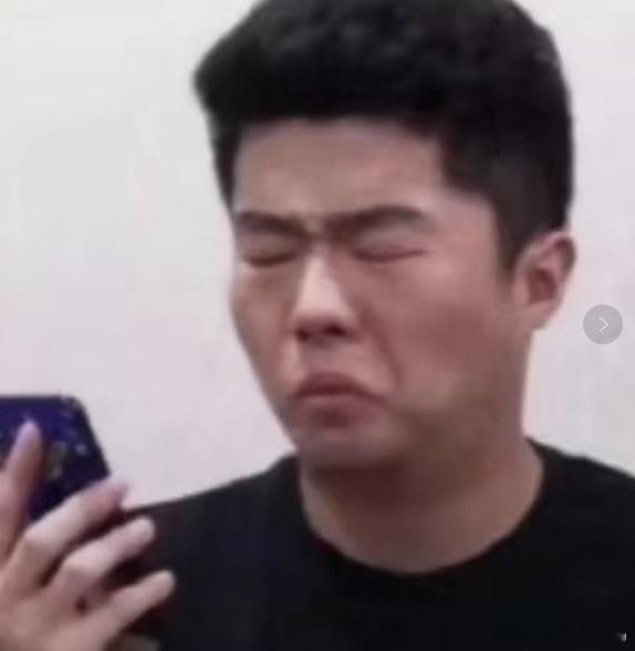 每年高考结束，都是手机的需求旺季，会刺激出一大波手机销量，准大学生基本是人手一部