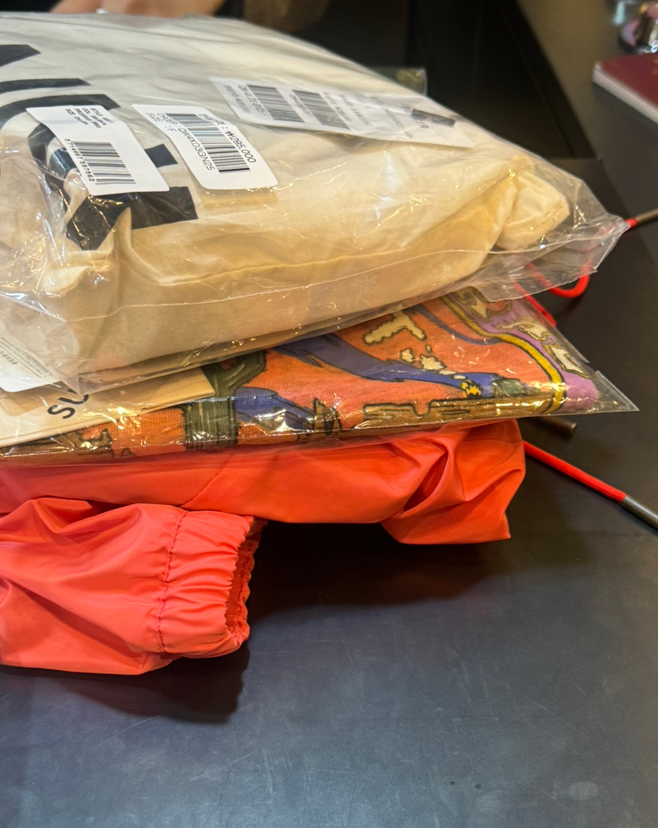 三亚回来就感冒啦 首尔一冻有点严重 声音都沙哑了 今晚尽量多讲讲工艺哈 6点见[