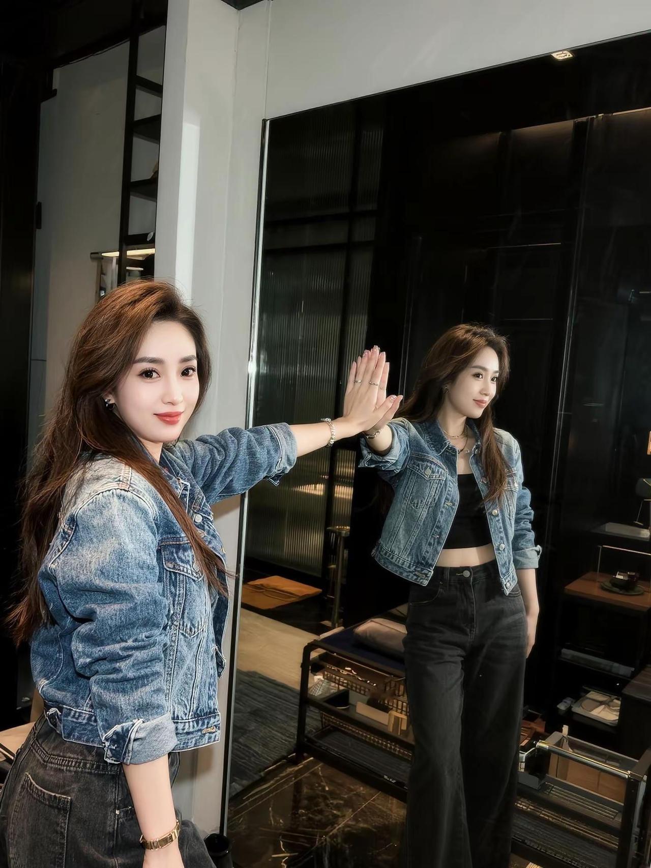 听说音乐这个音乐有毒 全国女生统一的拍照姿势