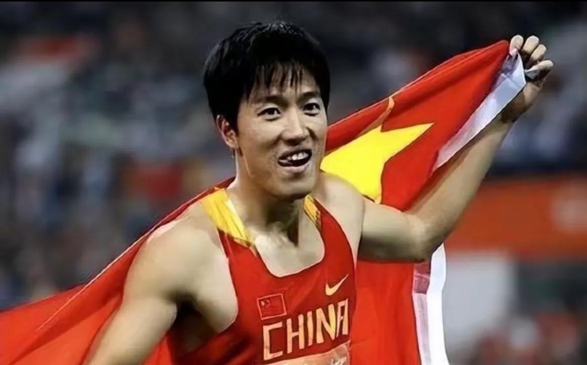 你记忆中最深刻的奥运瞬间是哪一个?

12秒91，12秒91，刘翔！刘翔赢了！刘