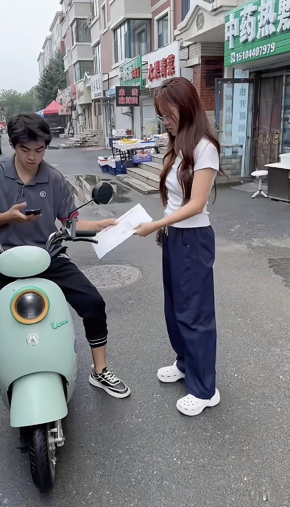 没送烟，说明不是北京的那个北大[捂脸]