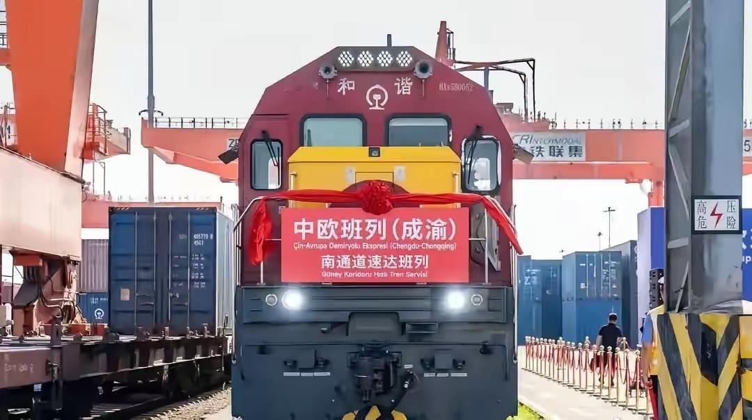 波兰这次真的后悔了
波兰在9月9日关闭与白俄罗斯所有边境口岸，并宣布从12日起关