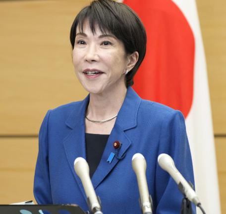 经济崩盘已成定局，读懂日本疯狂挑衅背后的绝境求生逻辑。

近两年日本在亚太地缘局