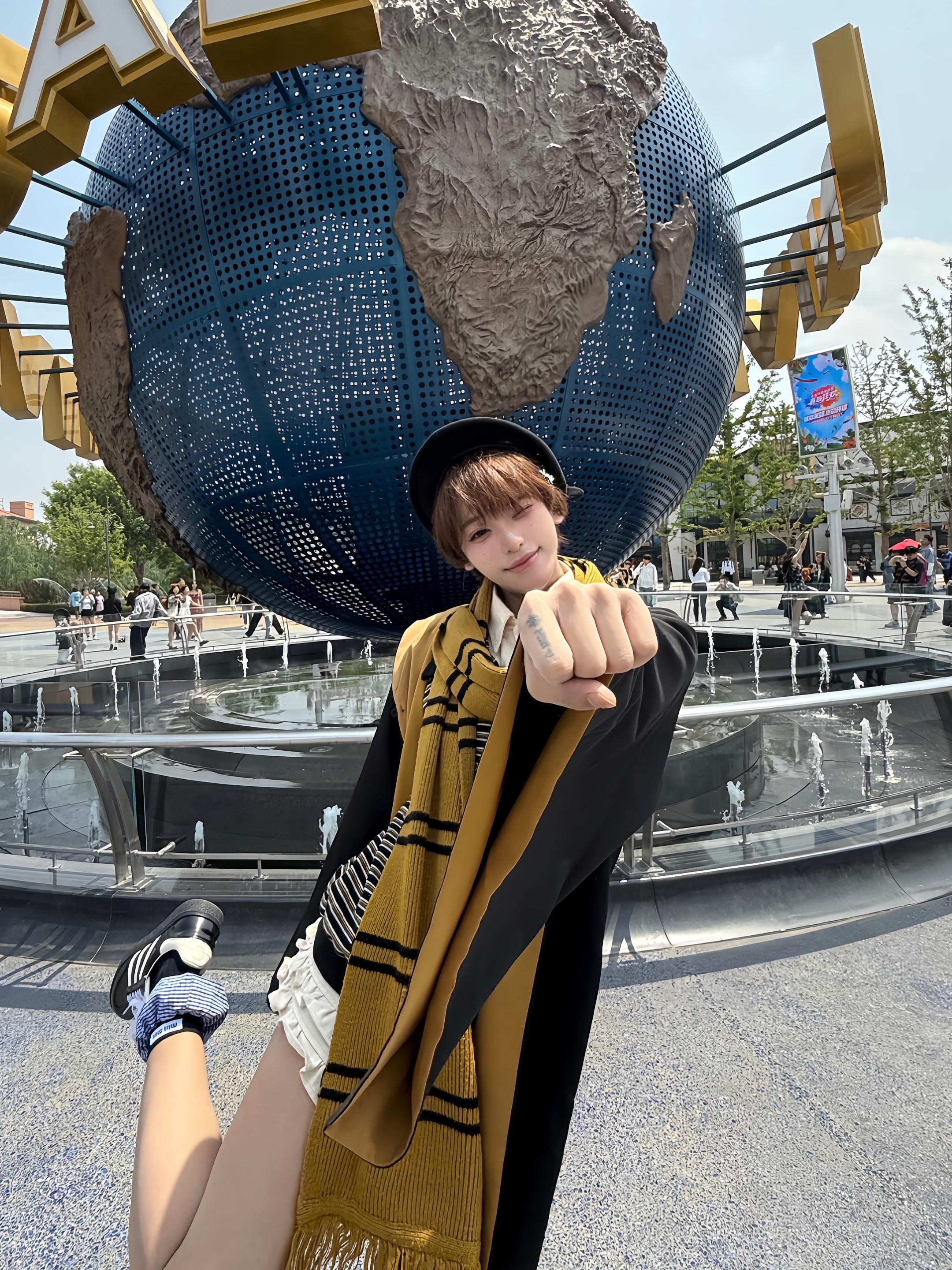 和朋友在一起的我是鲜活的🌷。