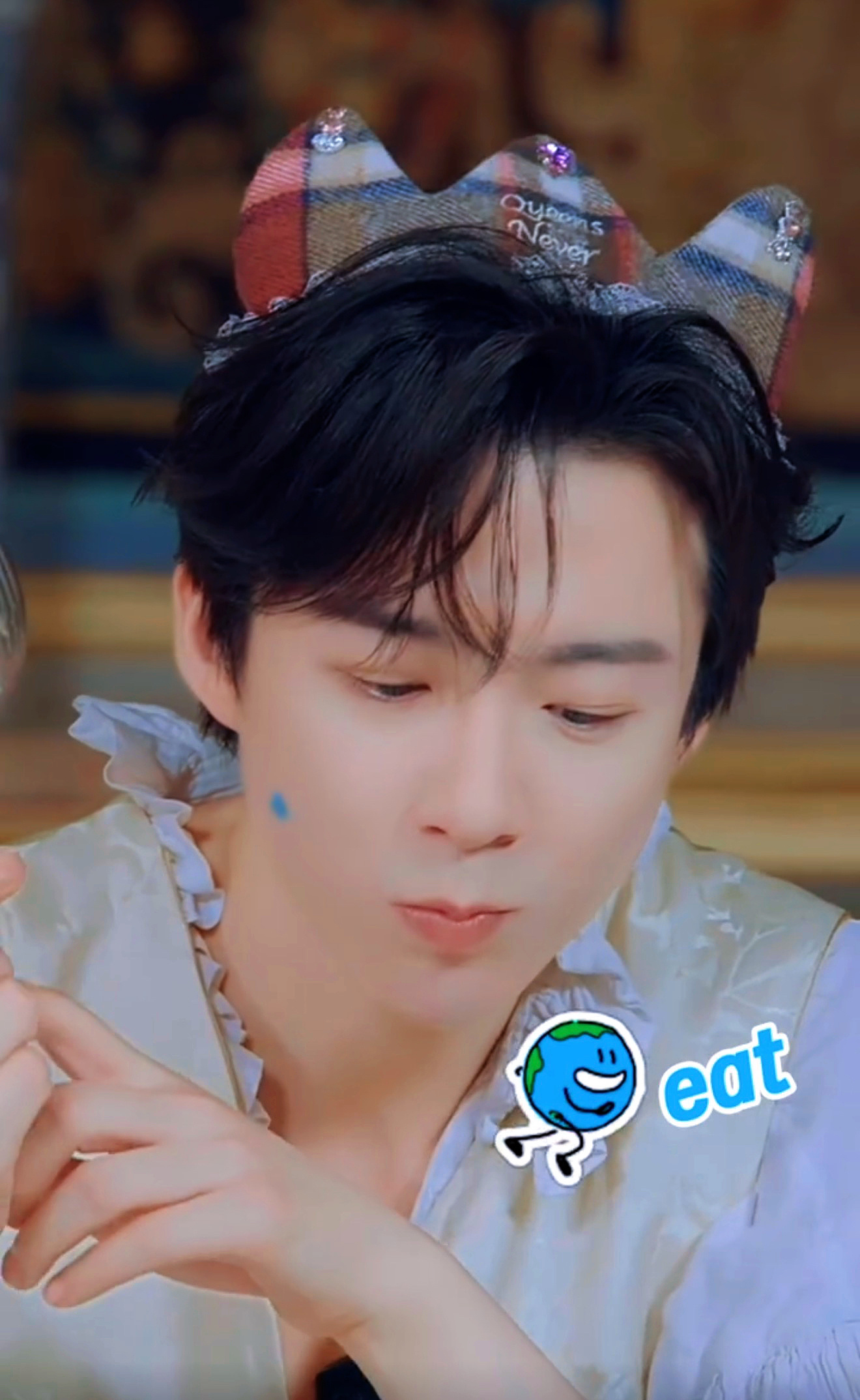 eat ~eat~太可爱了温柔又软萌。刘宇宁地球超新鲜第二季‖刘宇宁 