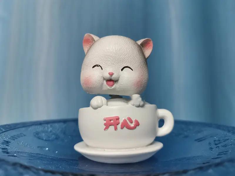 今天喜，明天乐，
天天抱着幸福过。
起个早，问声好，
开心快乐无烦恼。
送吉祥，