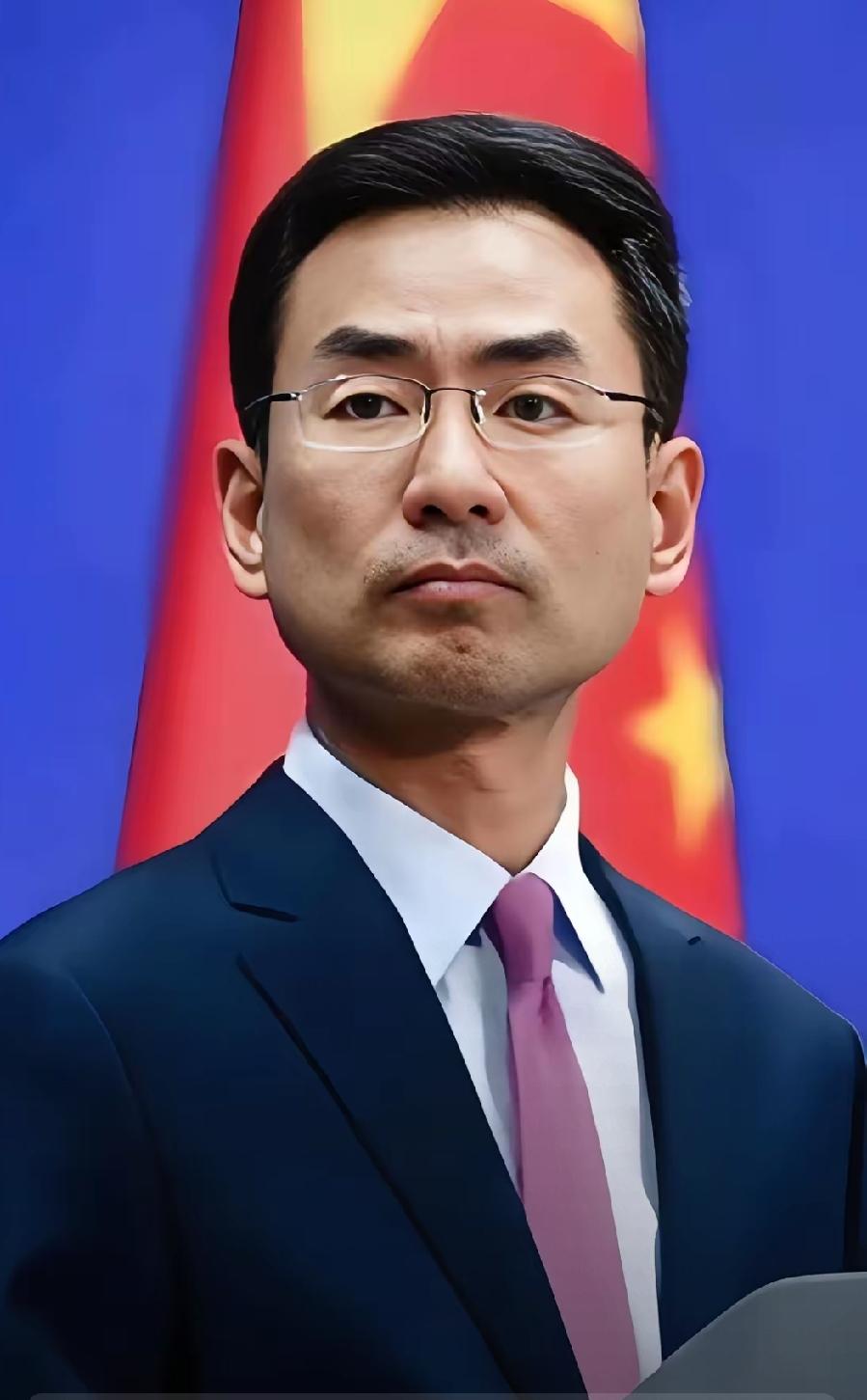 中国主权硬核表态
中国该向全世界郑重宣告！
所有曾经侵略、欺辱过中国的国家，谁敢