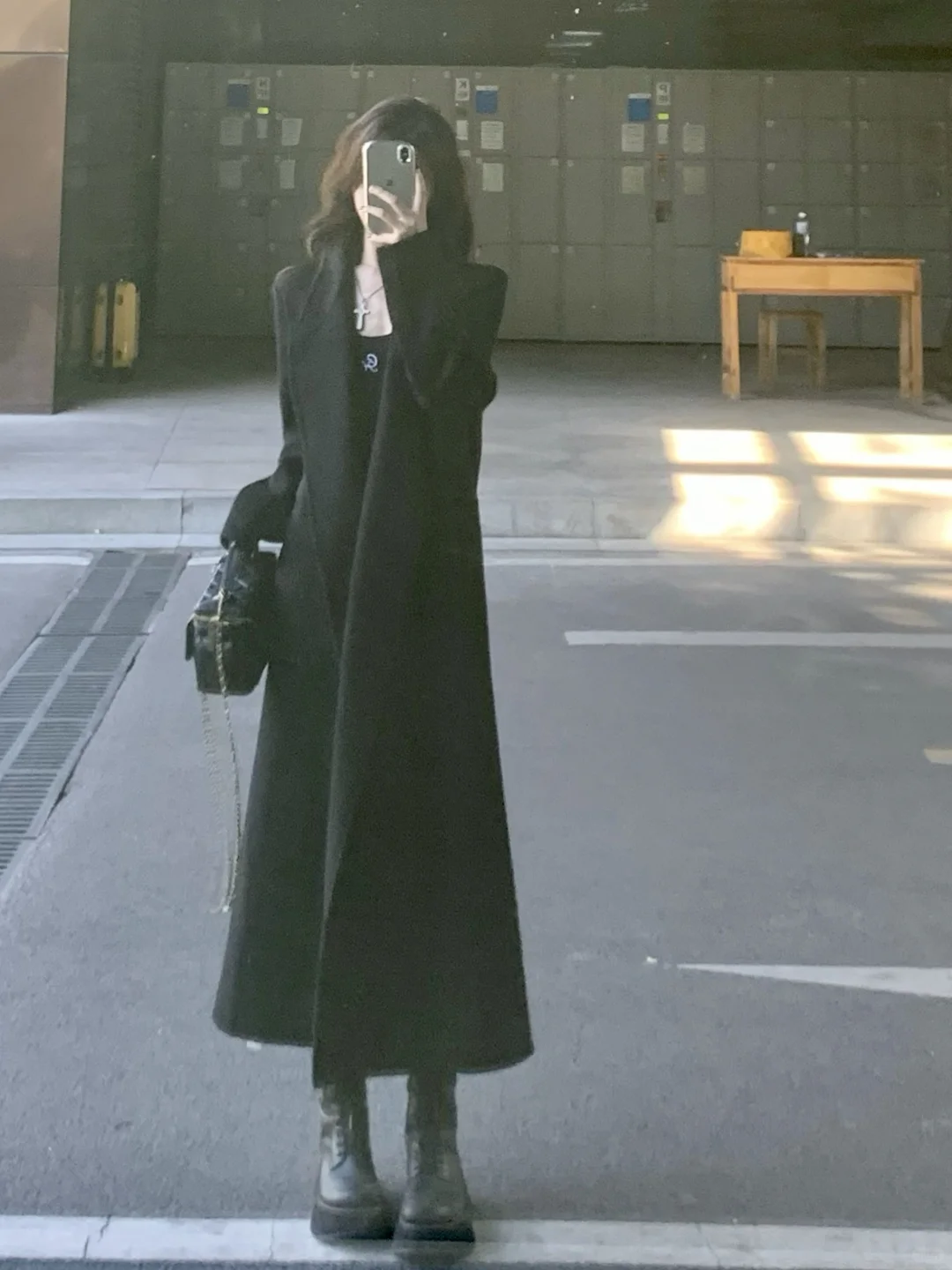 黑色大衣！！！姐妹们！
