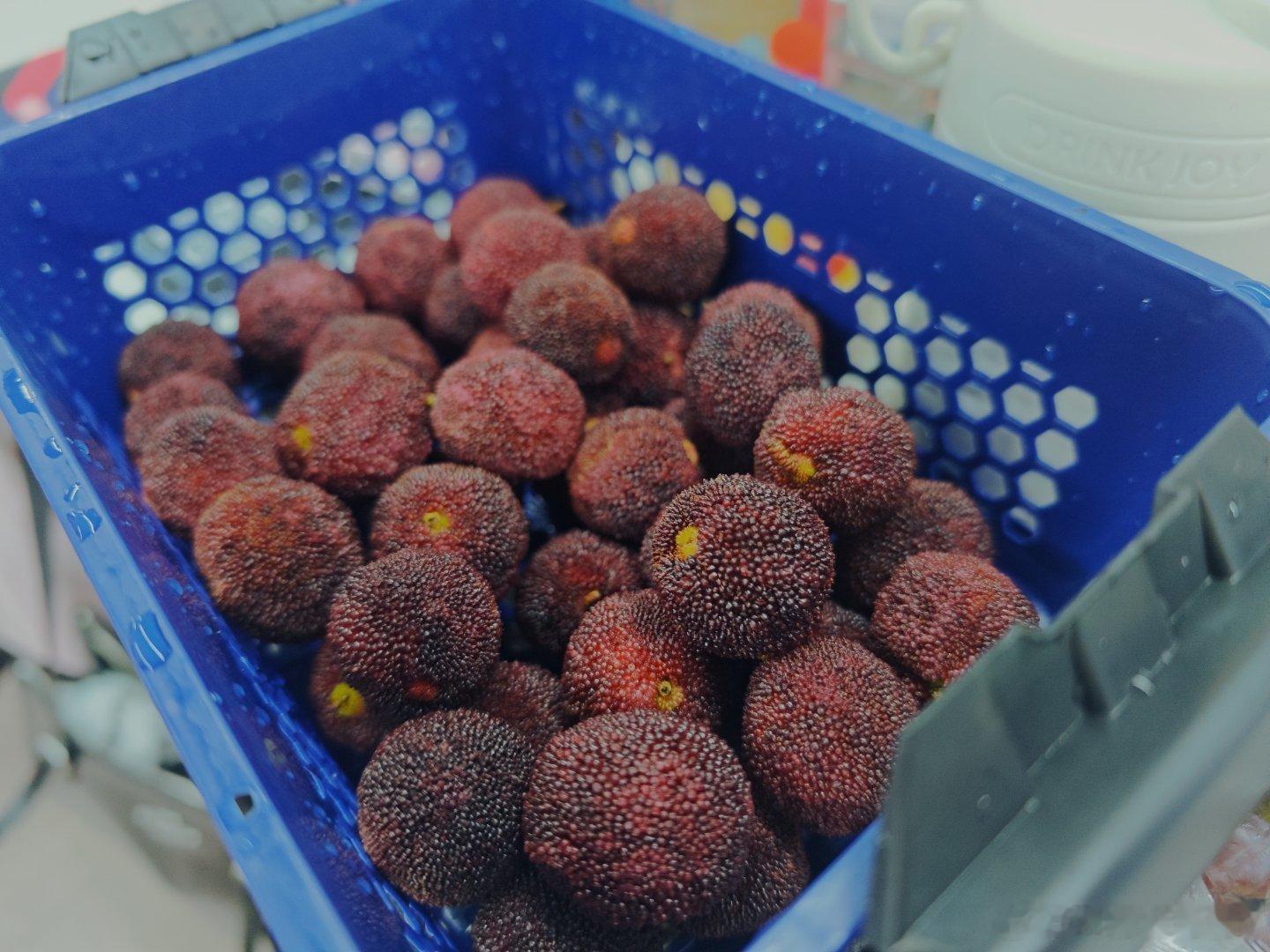 上班摸🐟…吃吃吃吃吃 