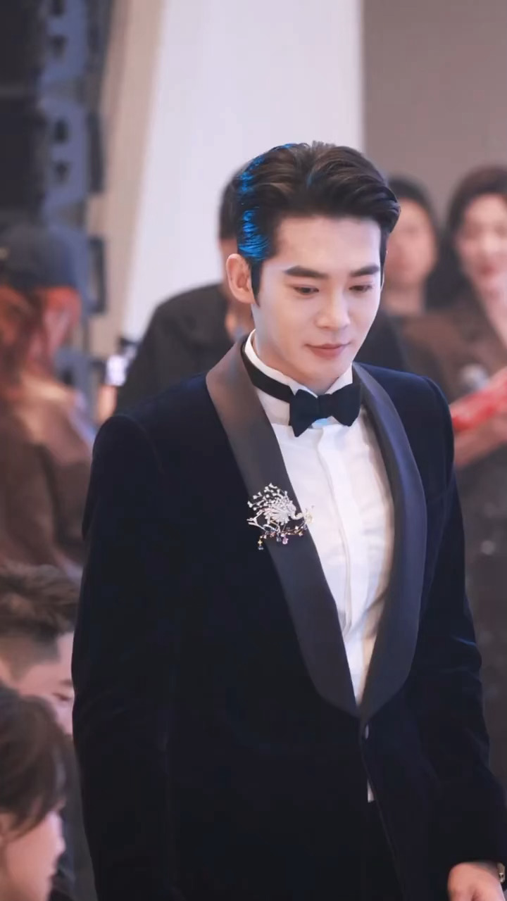 于适亮相北影节《四渡》发布会丨谁家新郎官来了 四渡定档