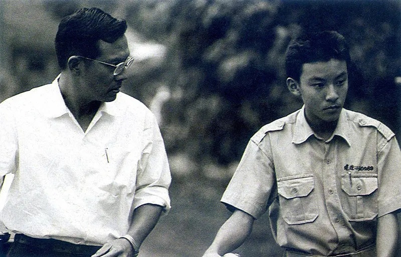 深焦电影史牯岭街少年杀人事件：杨德昌和他的帮派们今天是杨德昌 逝世十九周年，借由