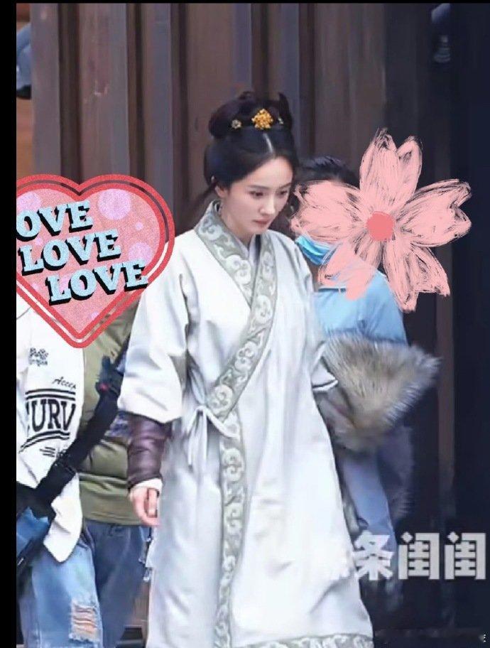 杨幂江山大同汉化发型杨幂江山大同汉化发型路透 杨幂江山大同汉化发型杨幂