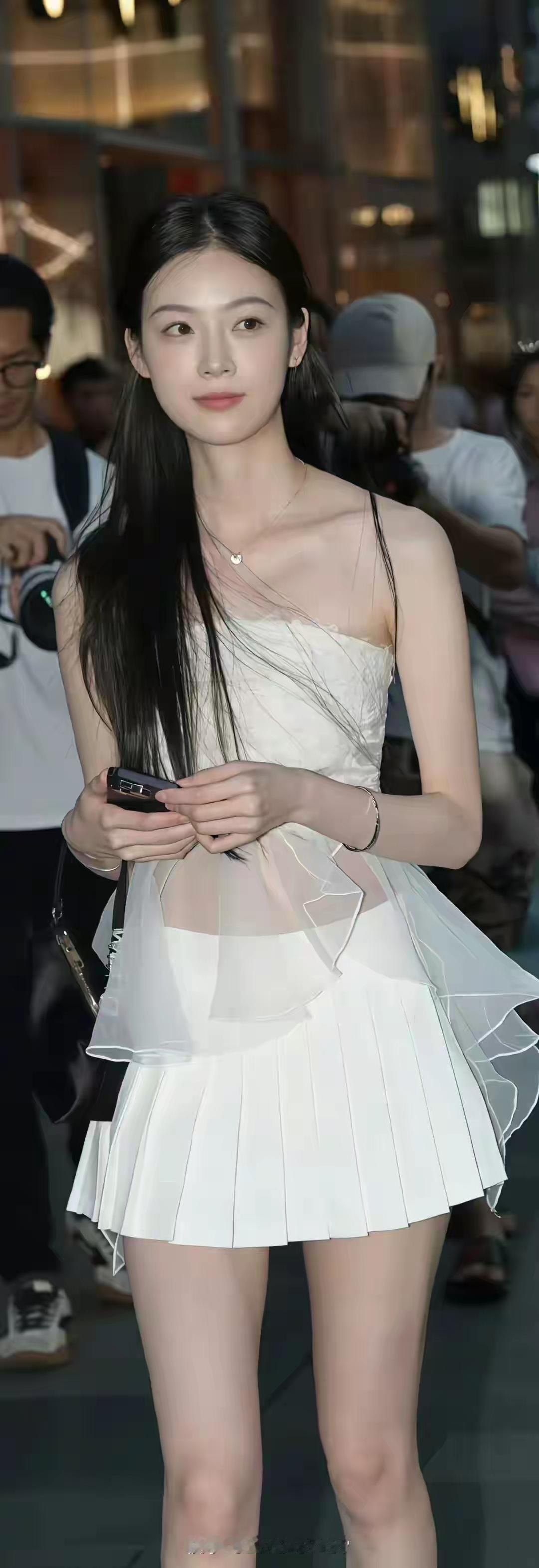 第一张最好看
又纯又欲 纯欲风写真