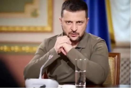 近期泽连斯基的一系列操作，揭开了其背后不为人知的图谋——他的真正目标从不是俄罗斯
