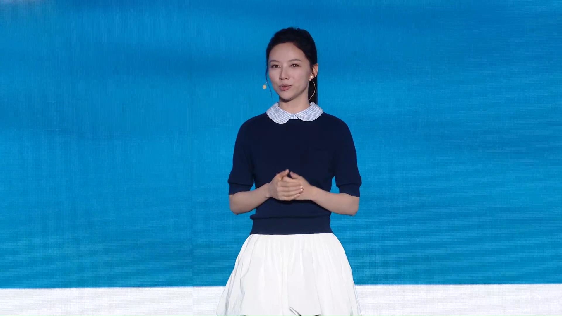 vivo S60 发布会全是小姐姐是吧 ？