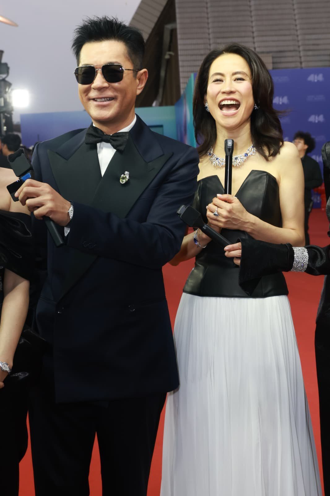 《寻秦记》11项提名，《酱园弄·悬案》7项提名，结果颗粒无收。 