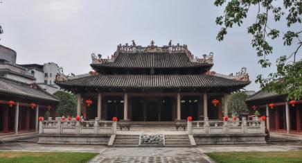 沈阳建筑大学在辽宁本地，它既是“双一流”建设高校，又有深厚的建筑行业背景。这么说