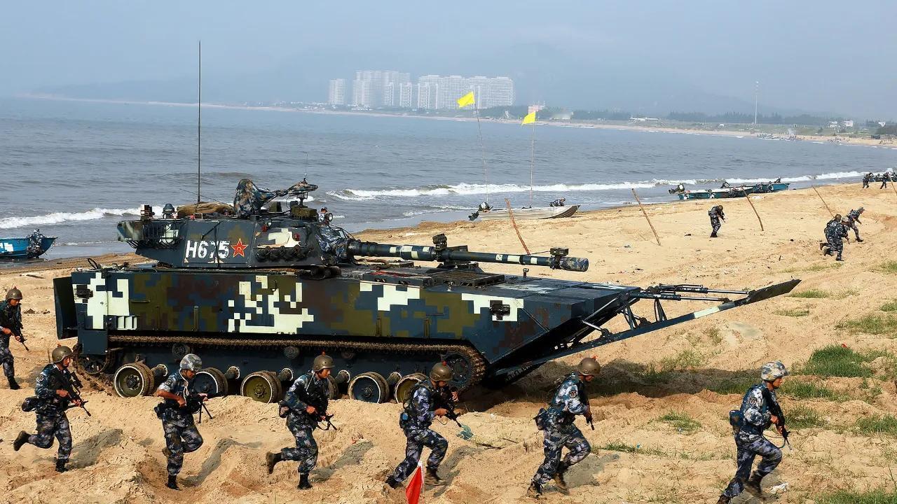 今天对岸那帮人选谁不选谁，对我们来说都不重要了，因为对岸那帮人无论选谁，都不会选