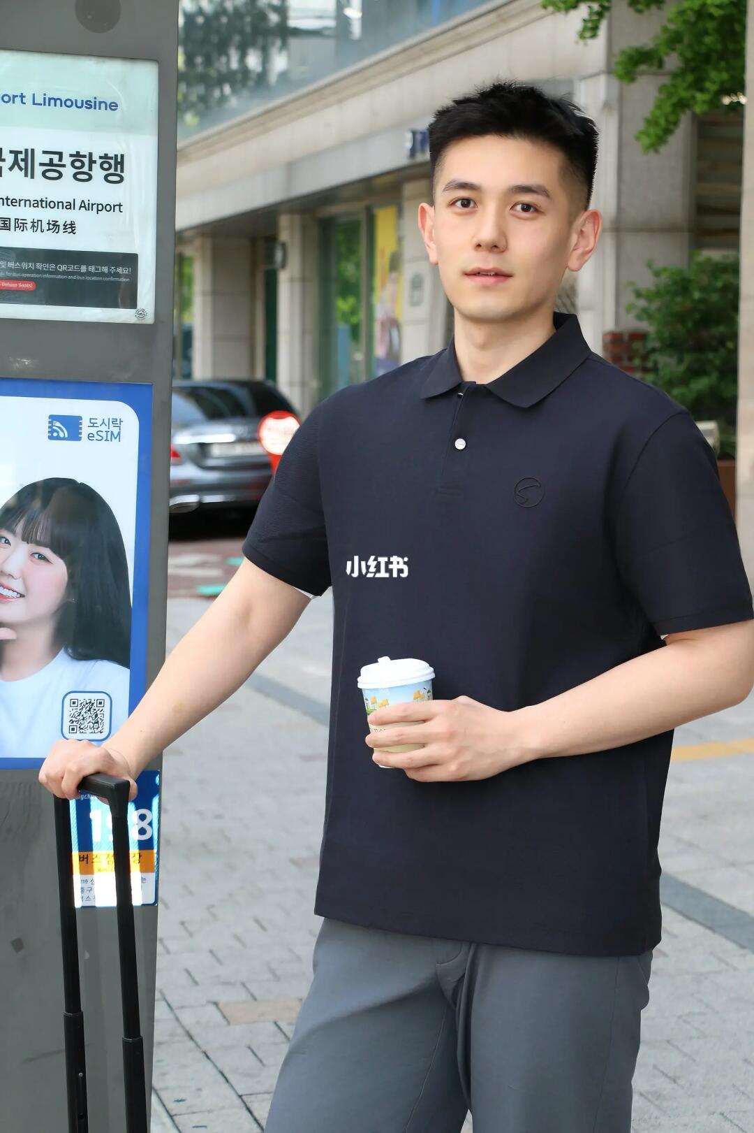 首尔街头  打工人的职场松弛感