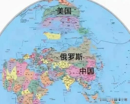 目前世界局势来看，中俄美虽然都是超级大国，但是却都被不同的军事力量牵制着：
第一