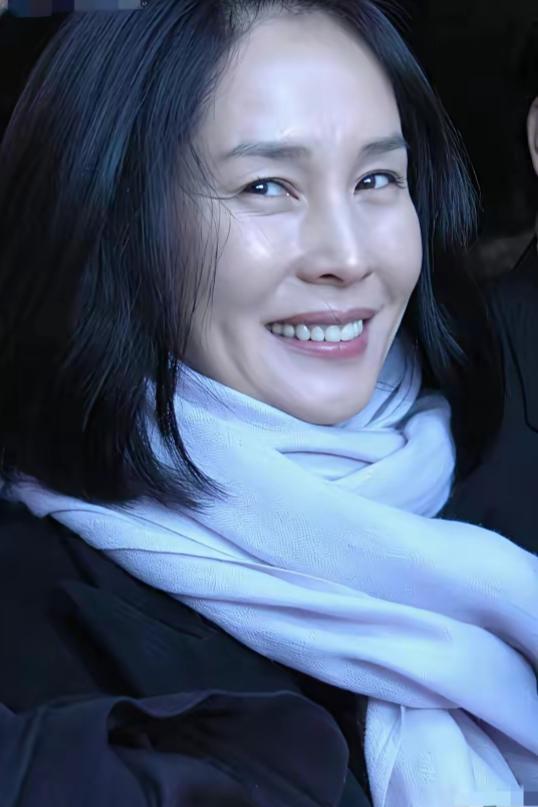 高金素梅是一名坚定的反独斗士，这次被绿营当局司法追杀，简直令人愤怒。到目前为止，