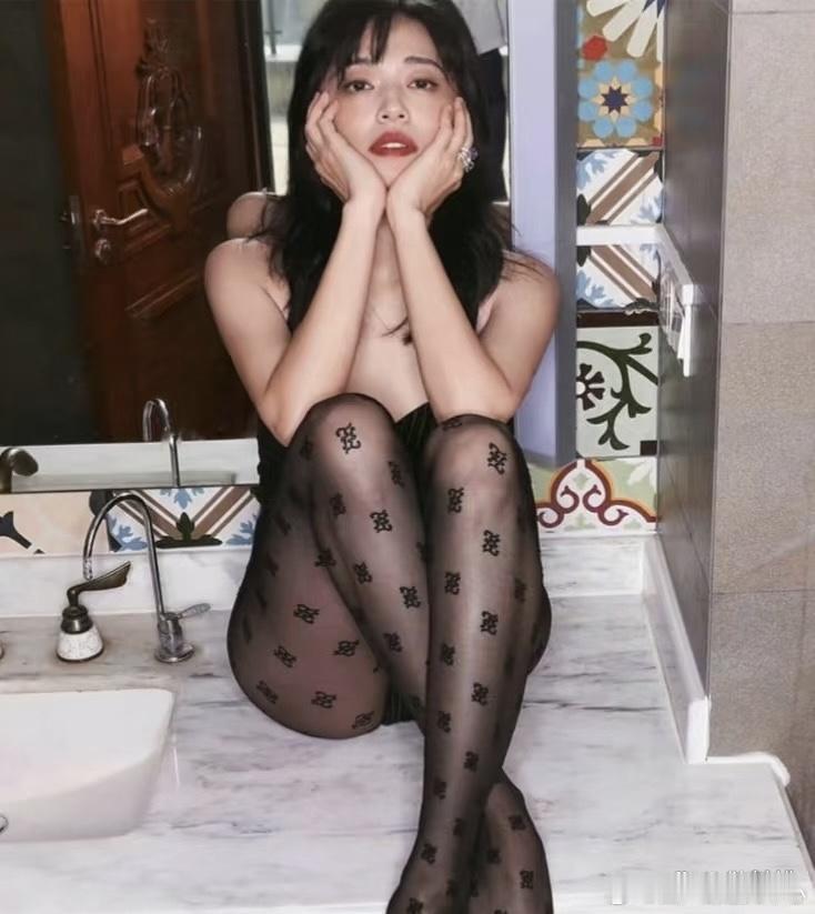 姚晨 