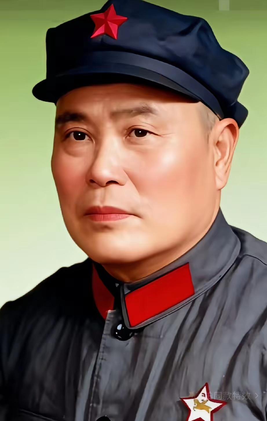 1929年参加百色起义，任红七军班长、55团副官；跟随红七军踏上七千里北上征程，