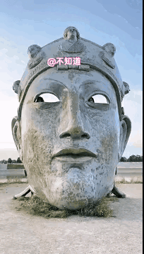 这对情侣真会玩
感叹设计者的技巧