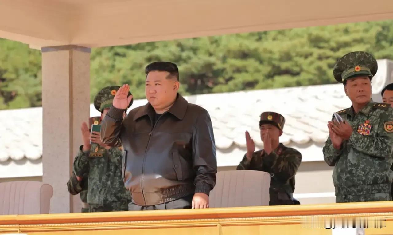朝鲜公开向美国和韩国发出严厉警告。朝鲜领导人金正恩在视察西部特种部队基地时郑重表