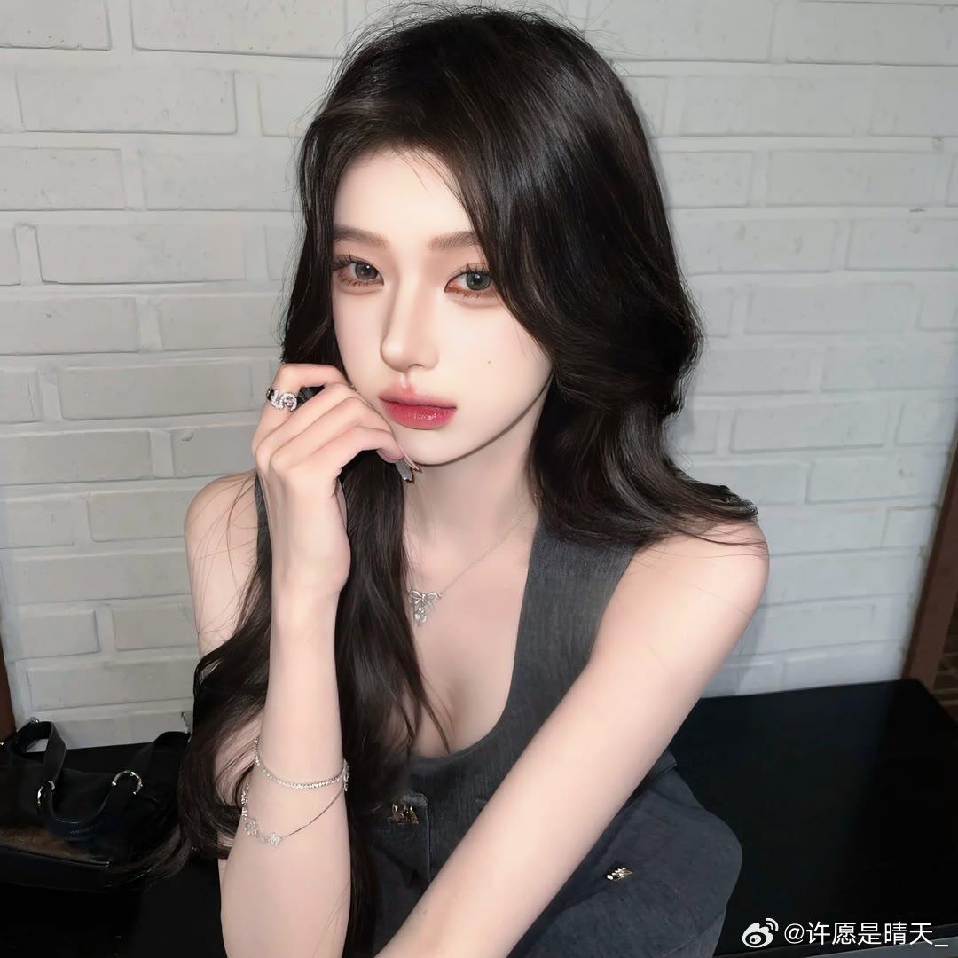 𝙒𝙚 𝘾𝙝𝙖𝙩|女生头像🎀希望你的眼睛一直笑 想要的都能得到太阳升