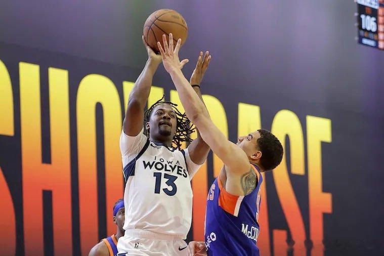 火箭￼已与后卫特里斯滕·牛顿签下双向合同，并裁掉前锋泰勒·史密斯￼。上赛季，牛顿