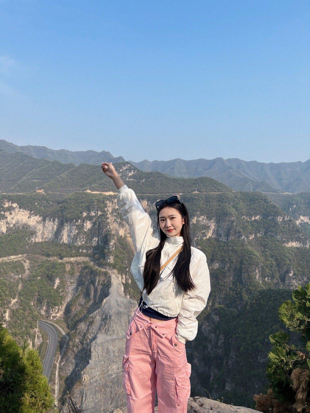 出门溜溜[鼓掌][鼓掌][鼓掌] ​​​