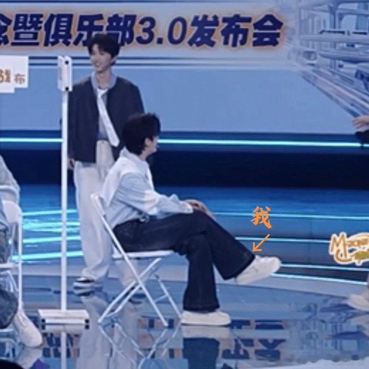 男神我跪