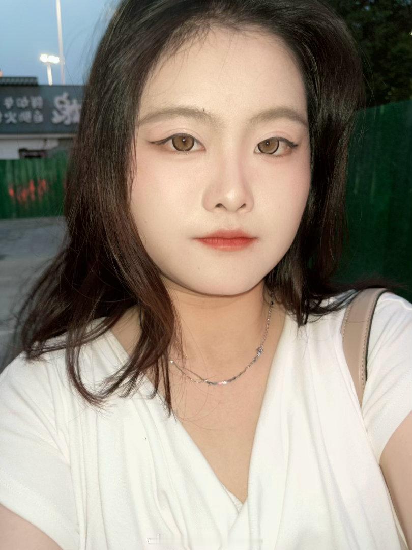 醒图相机谁懂原图直出 