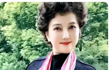 这位女性咋看也就30好几吧！
她说她是62年出生的，至今有62的年纪了，我不敢相