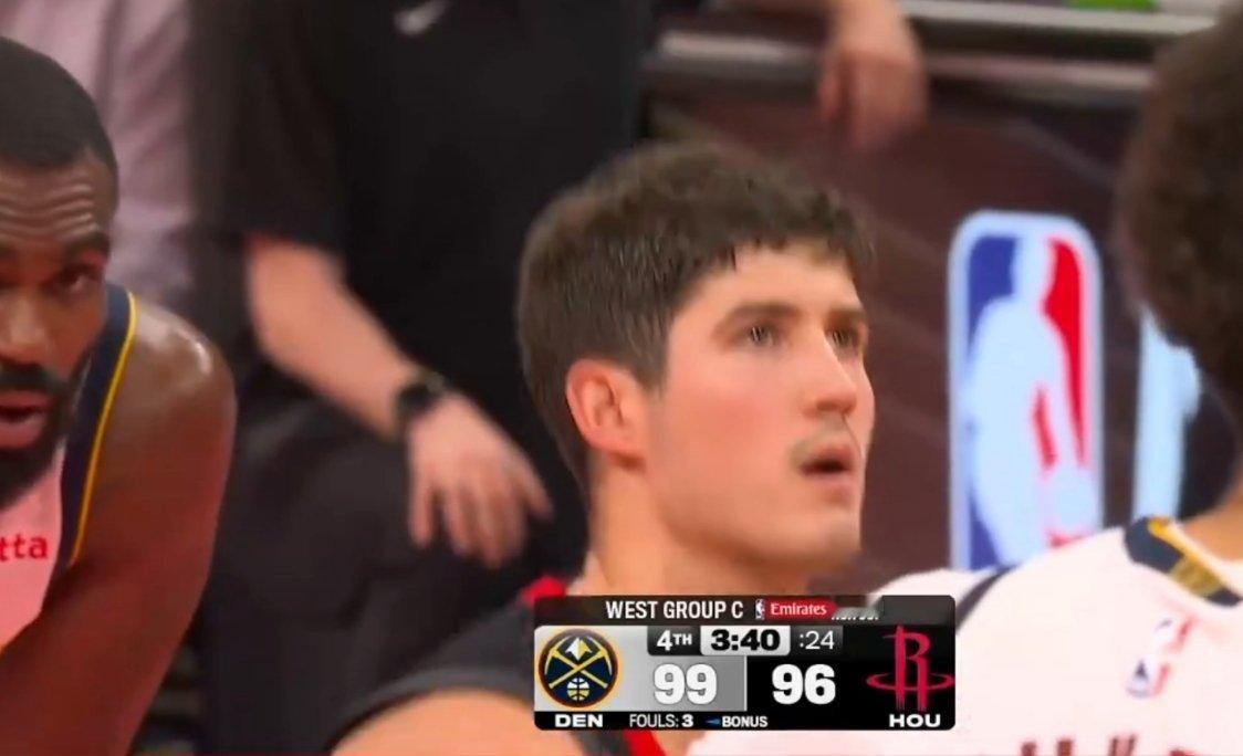 ▲今天是真库里，如果再来个绝杀就更好了 