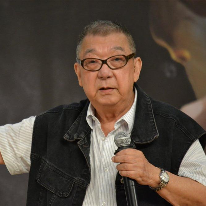 导演，郭宝昌，谈到京剧说，这个不是什么高雅艺术，京剧就是通俗的，我小时候，大家都